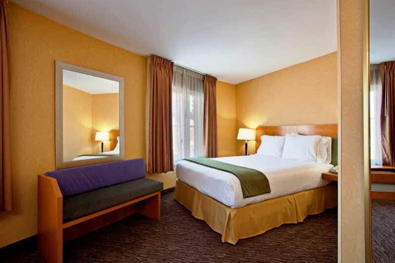 Holiday Inn Express West Los Angeles By Ihg Екстериор снимка